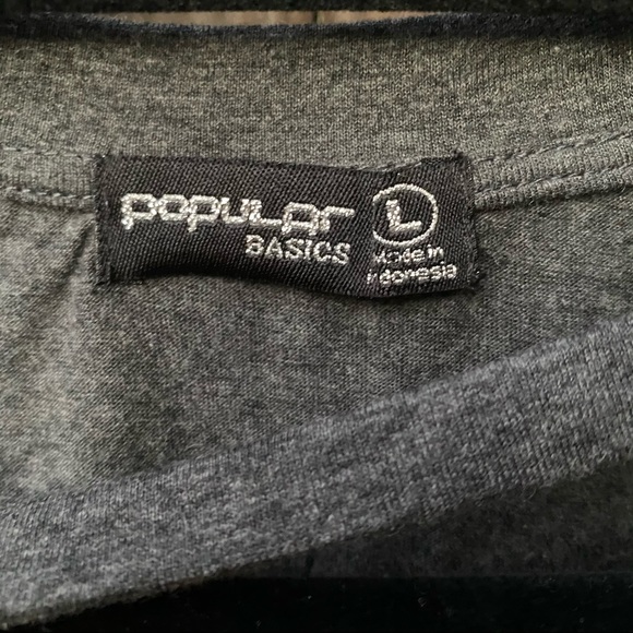 Popular Basics T-shirt - Picture 4 of 4